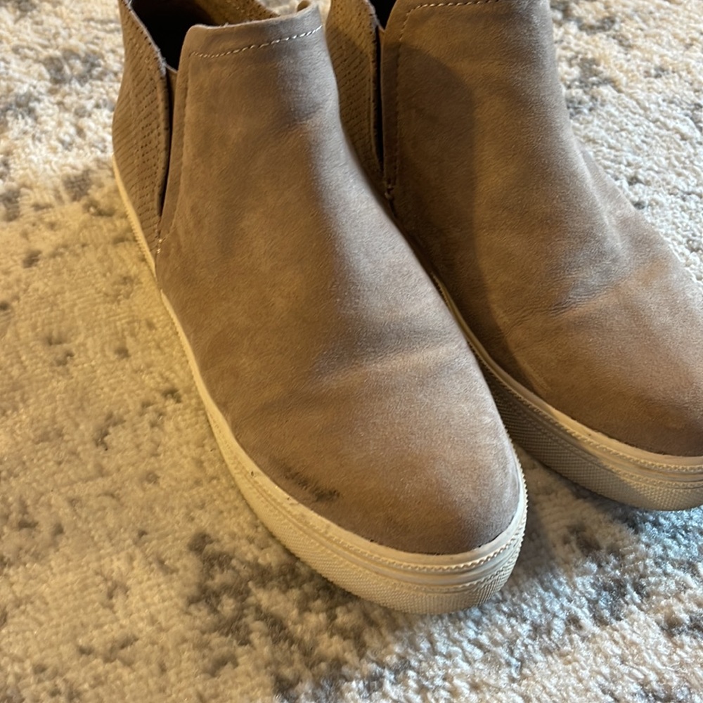 Universal Threads Platform Shoes - Picture 5 of 6